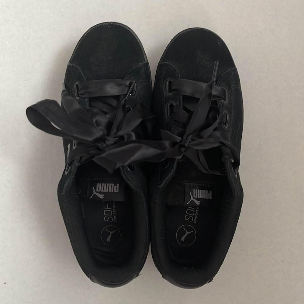 Puma Ribbon Sneakers